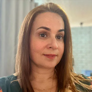 Retrato de Gabriella Gouveia, advogada associada da CRT Advogados